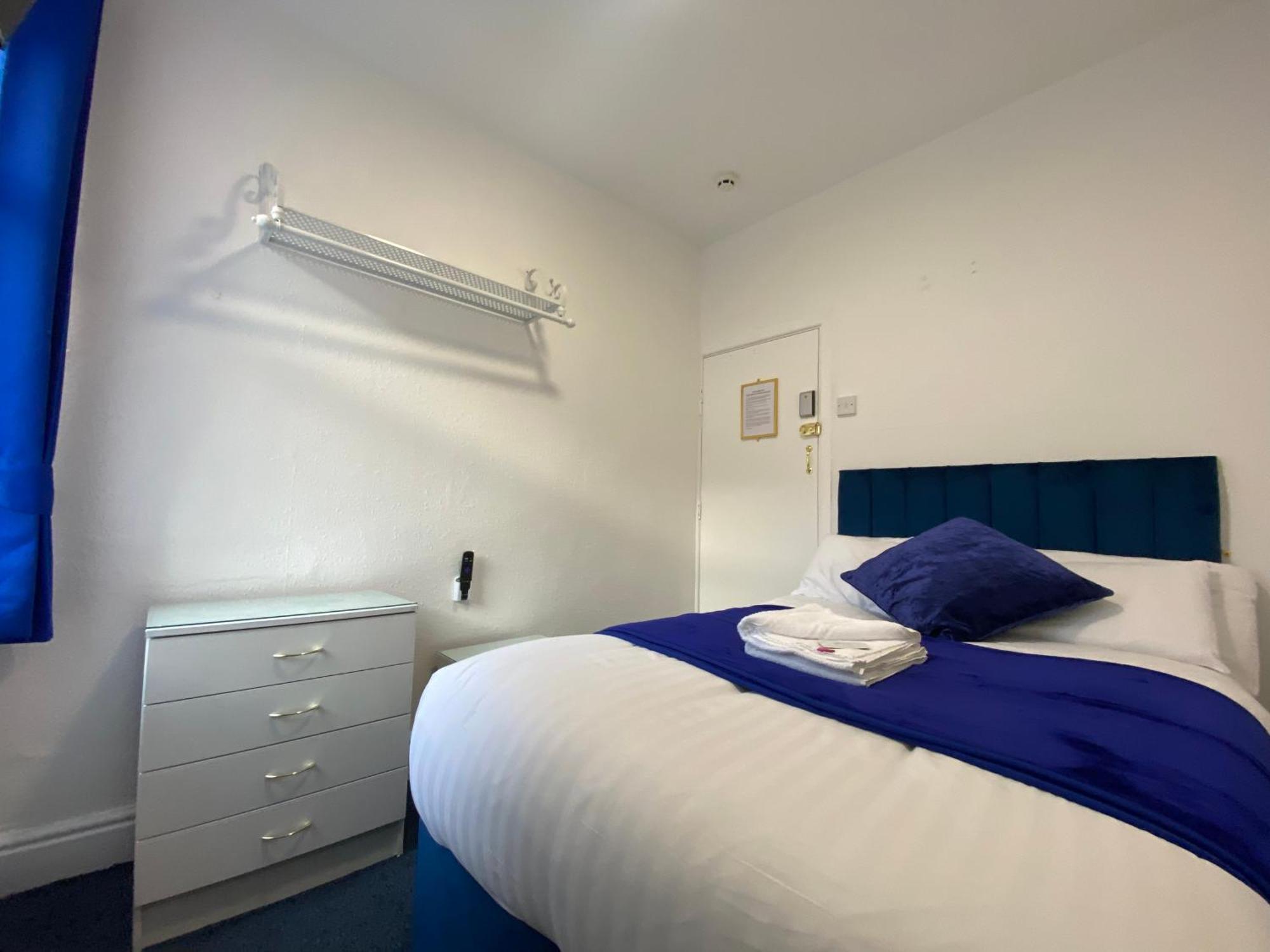 The New Athena Hotel Blackpool Eksteriør billede
