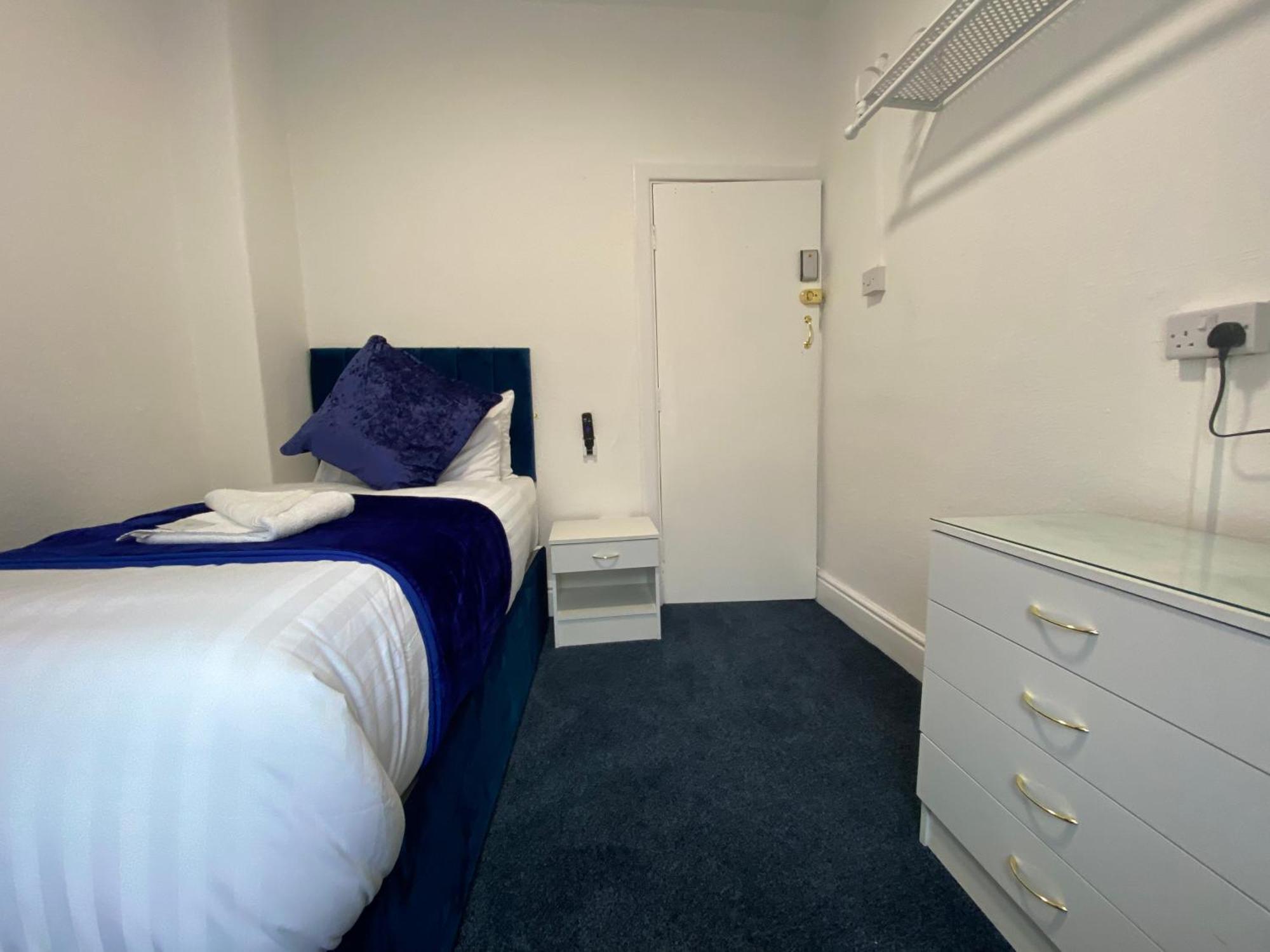 The New Athena Hotel Blackpool Eksteriør billede